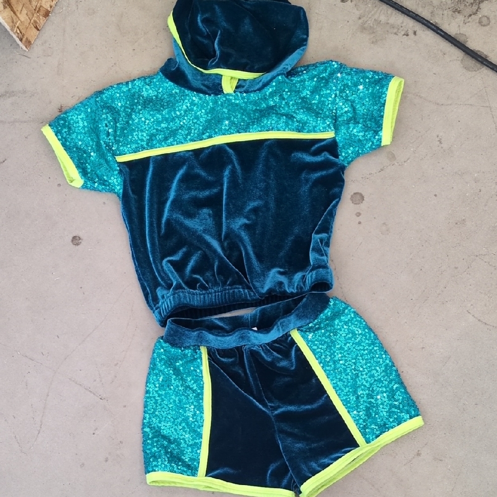 A Wish Come True Girl's Blue Dance Recital Outfit Size S‎